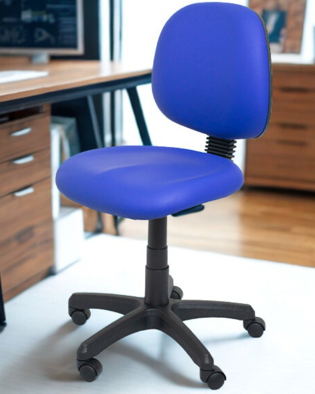 Silla de escritorio ergonómica Luna espacios pequeños