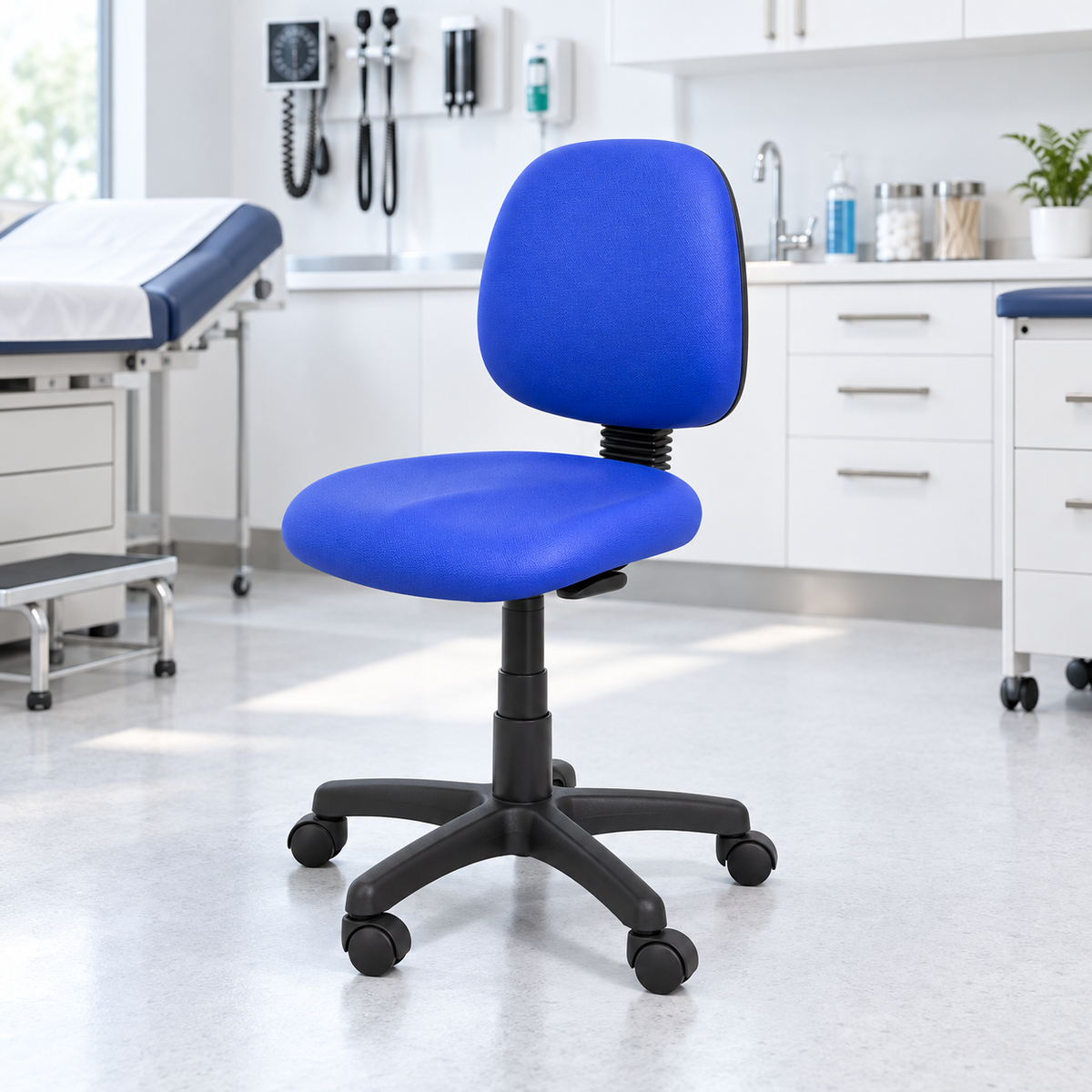 Silla de escritorio ergonómica Luna espacios pequeños